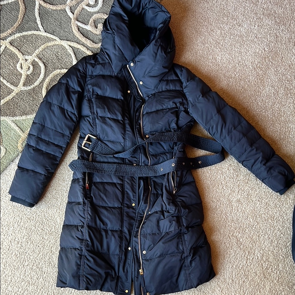 Zara Black Quilted Puffer Jacket with Belt